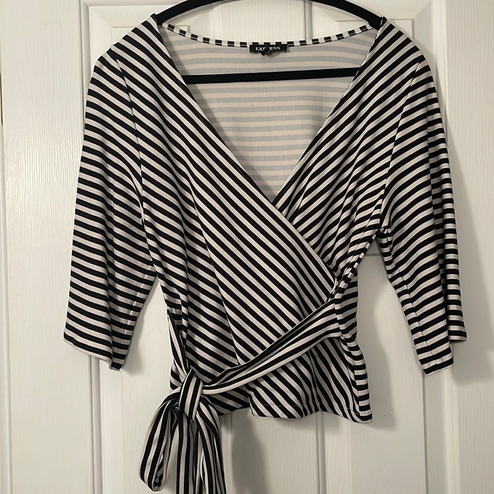 Express wrap top